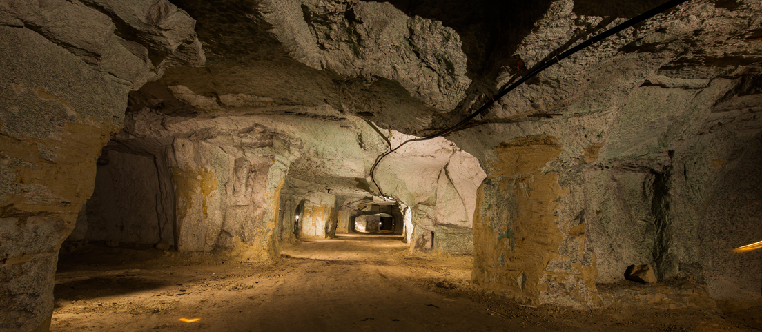 data-center-in-underground-tunnels-1-post-007